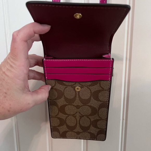 Coach North South Phone Crossbody  NWOT - Picture 2 of 5
